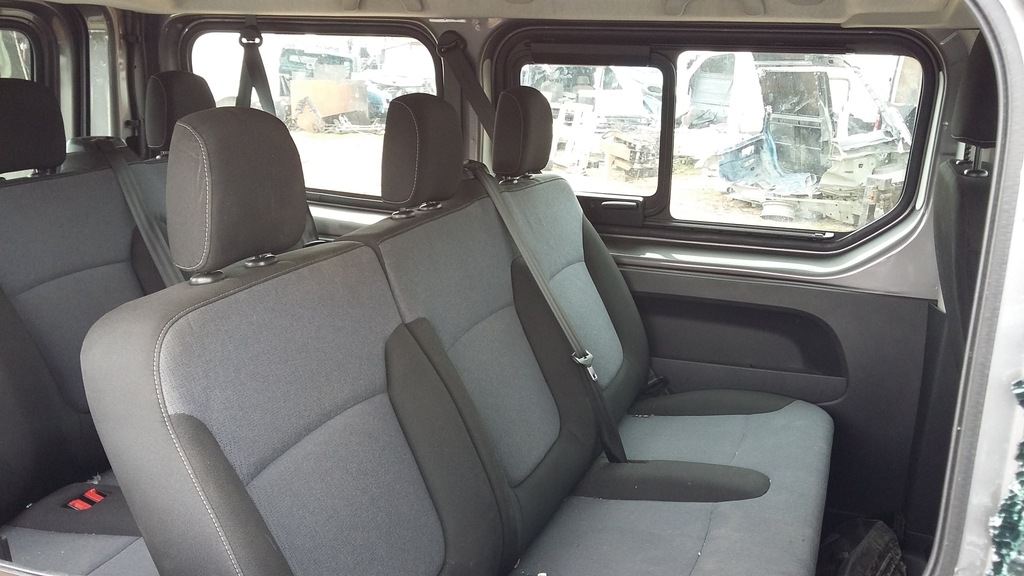 OPEL VIVARO TRAFIC ŚRODEK KPL 2014-2017 NOWY MODEL