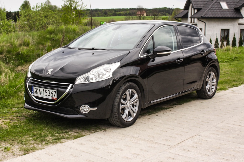 Peugeot 208 ALLURE,2014 r. 1,2,polski salon