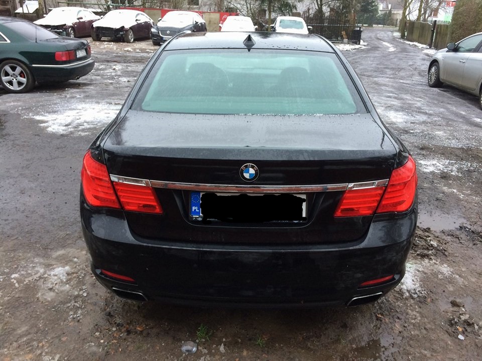 BMW 750i X-drive 2010 rok 4.4 408 km! FULL WYPAS!