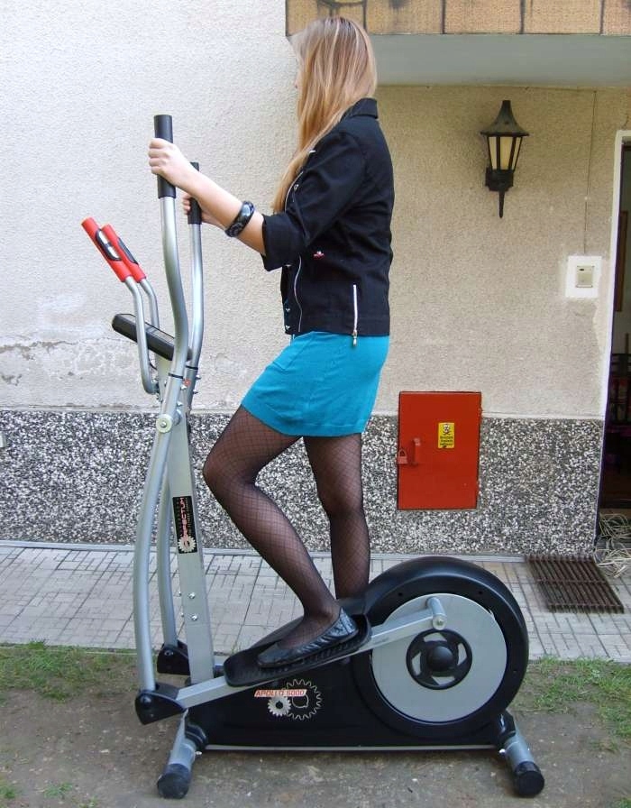 PIĘKNY ORBITREK ELEKTR-MAGNET PERFECTUM ! TRASY !