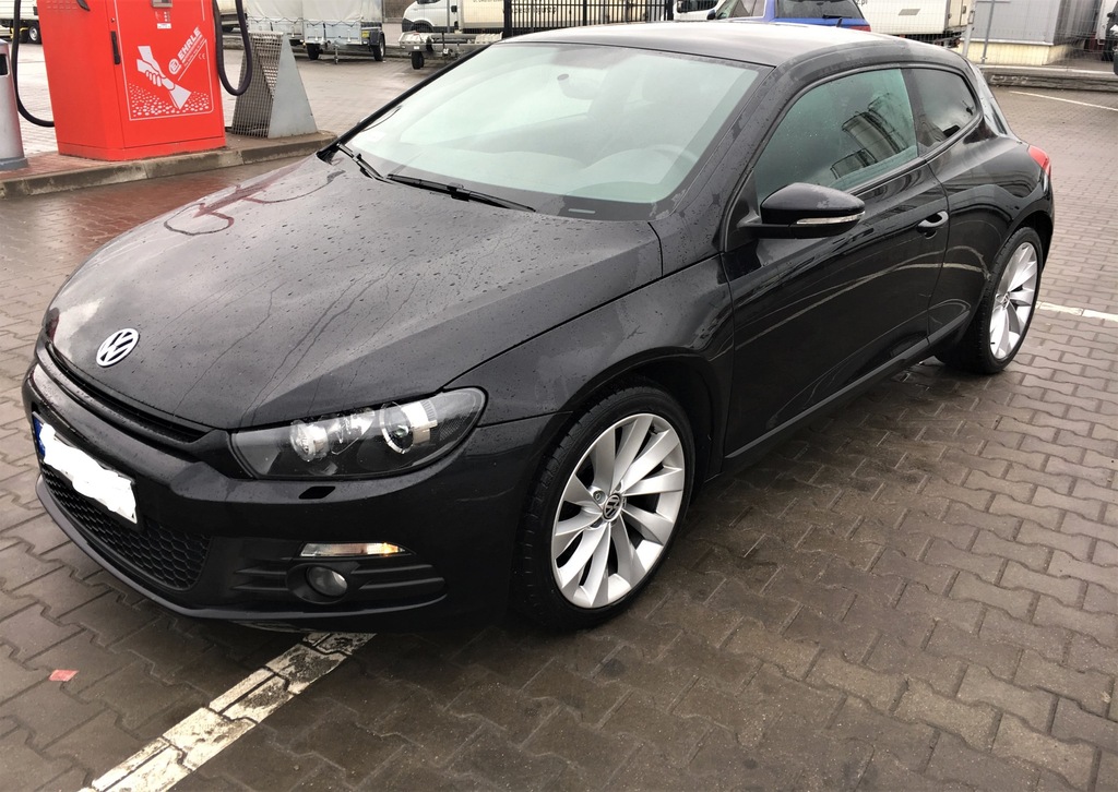 VW SCIROCCO  BENZYNA  2.0 TSI  84TYS DSG