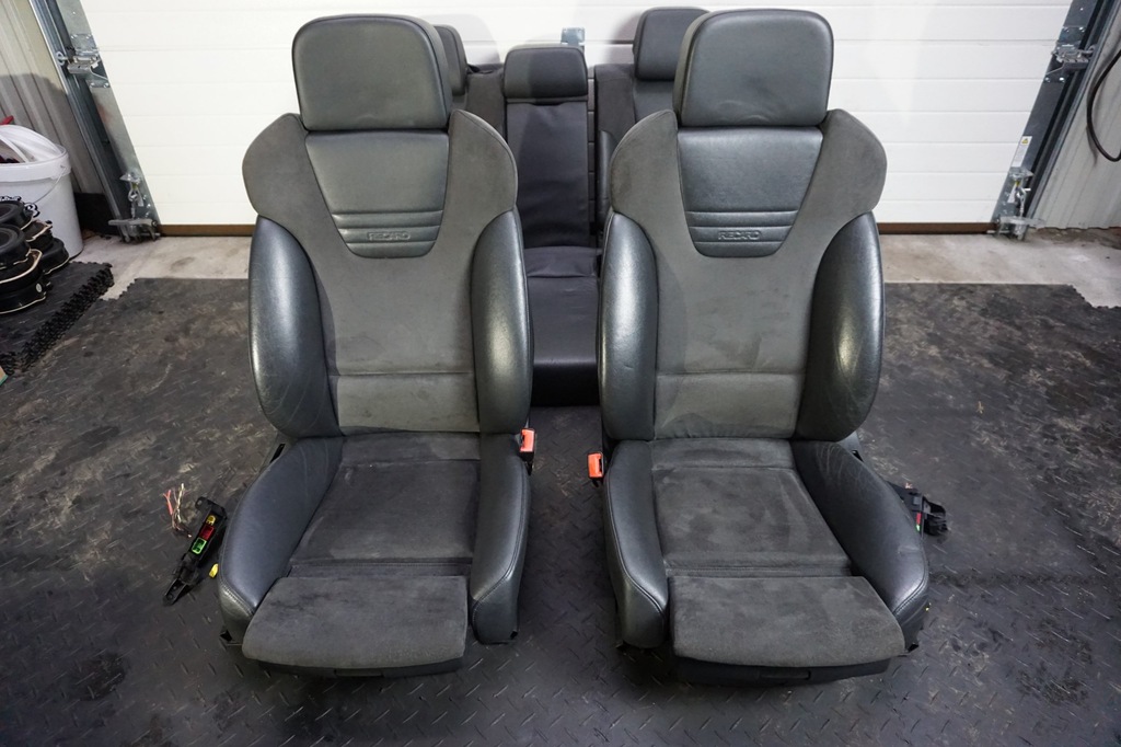 Audi a4 hotsell b6 recaro seats