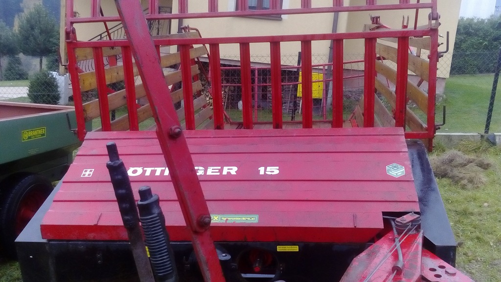 przyczepa samozbierająca pottinger samozbierające