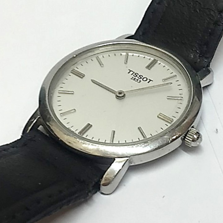 TISSOT ティソ QZ【C275K】文字盤 シルバー系【動作状況 良好】男女