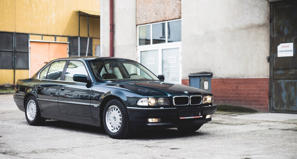 BMW e38 740i 4.0 1995r Oxfordgrun Królowa Lat 90