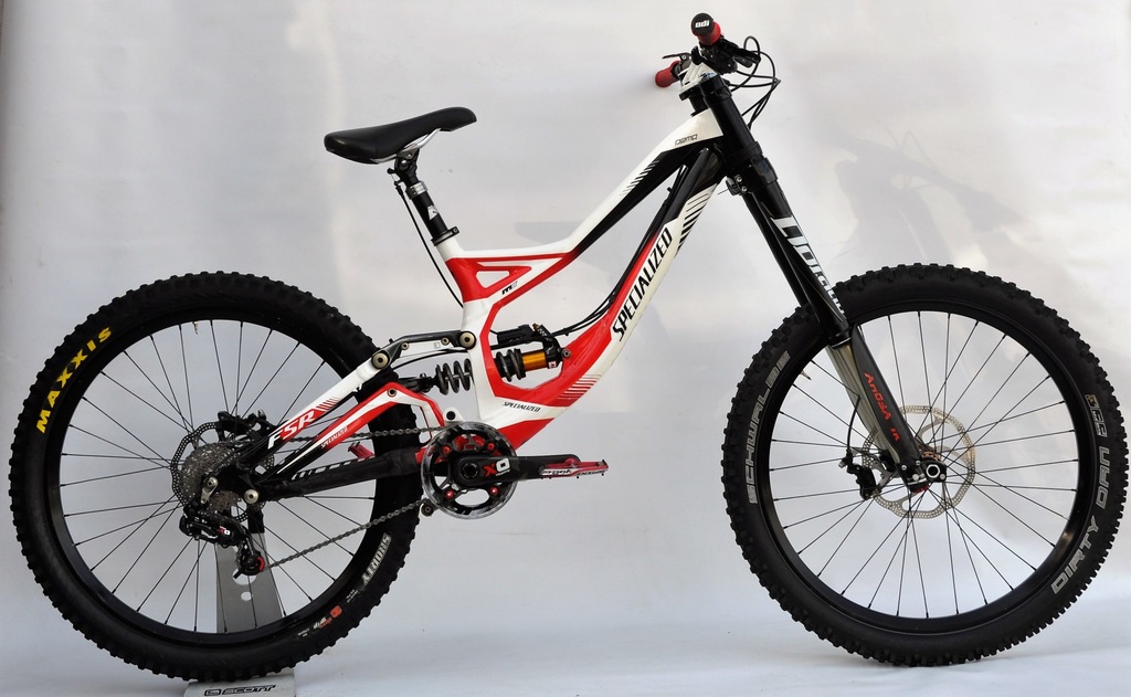 Specialized best sale demo eight