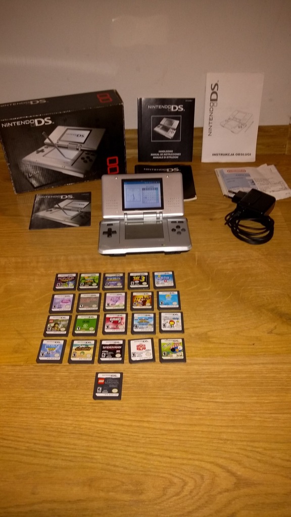 Nintendo DS BOX + 21 gier MEGA ZESTAW