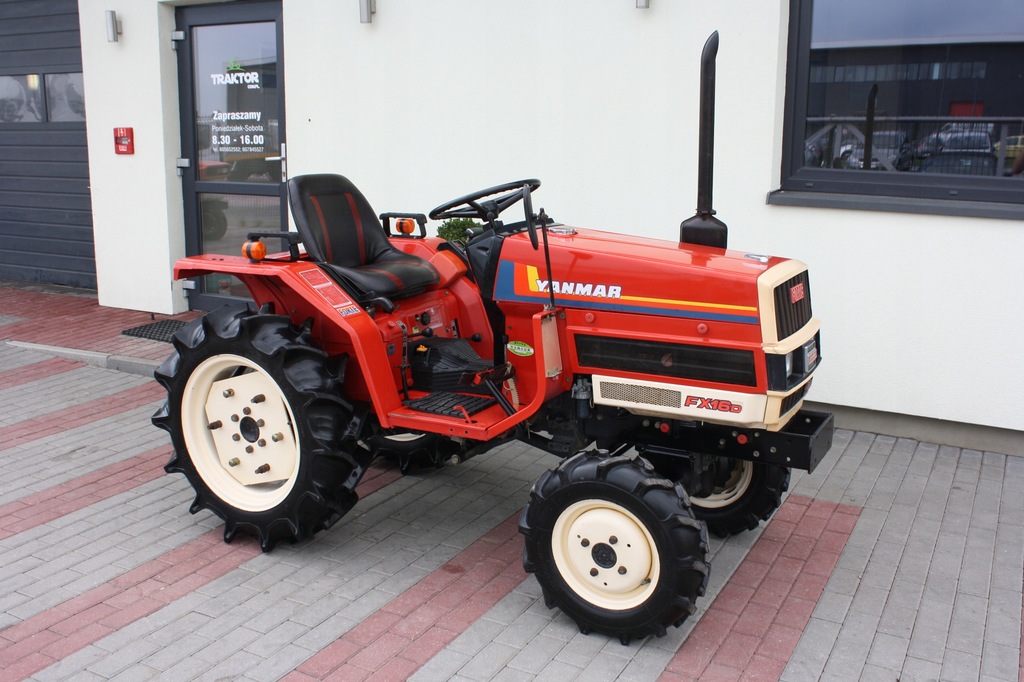 JAPOŃSKI MINI CIĄGNIK YANMAR FX16D 4x4 16 KM