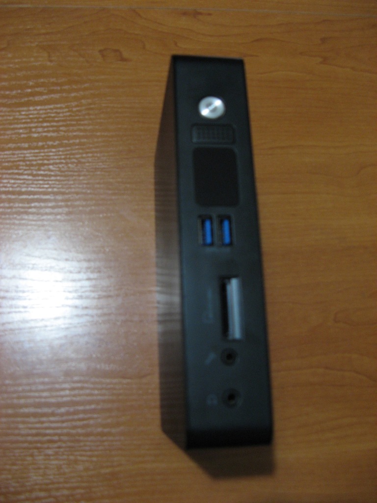 Foxconn nanoPC AT-5250 nettop thin-client Atom