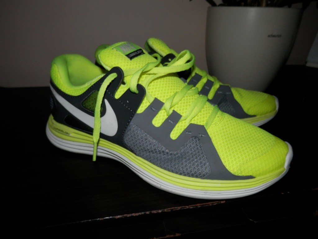 Nike lunar cheap flash plus