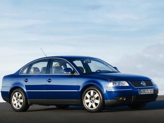 BŁOTNIK VW PASSAT B5 FL GRANATOWY LA5E LEWY PRAWY