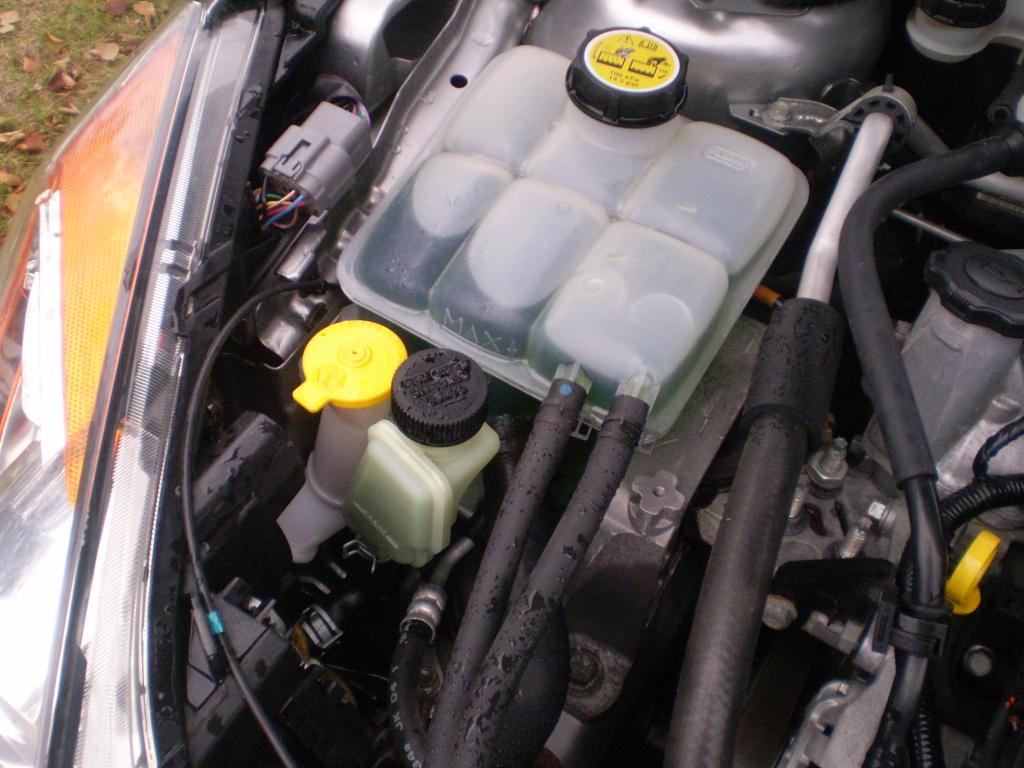 MAZDA 3 II 09 NM- ZBIORNICZEK PŁYNU WSPOMAGANIA
