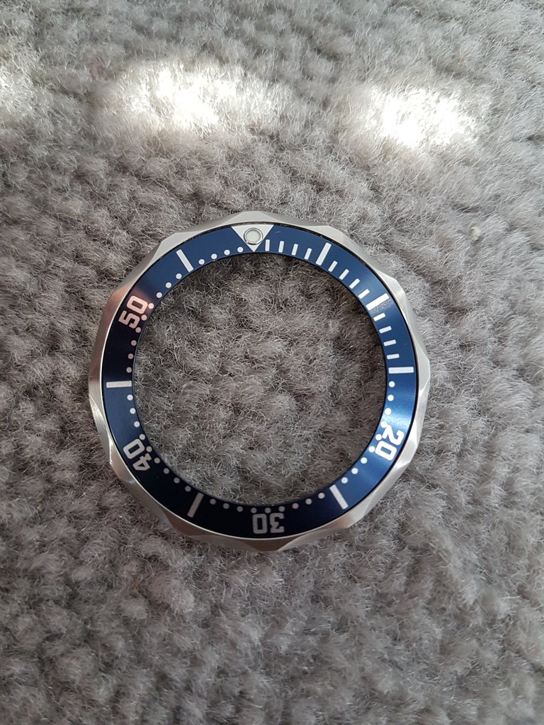 Bezel omega seamaster 300 new arrivals