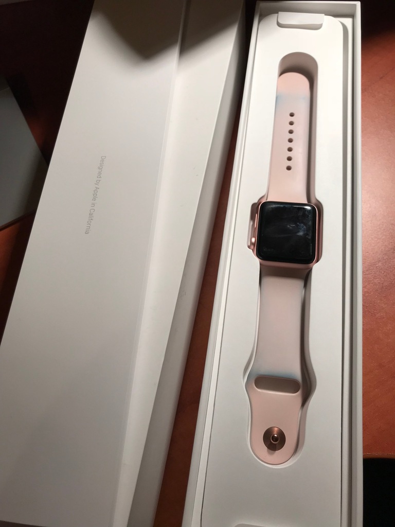 Apple Watch Series 2 - ROSE GOLD-Stan B.DOBRY