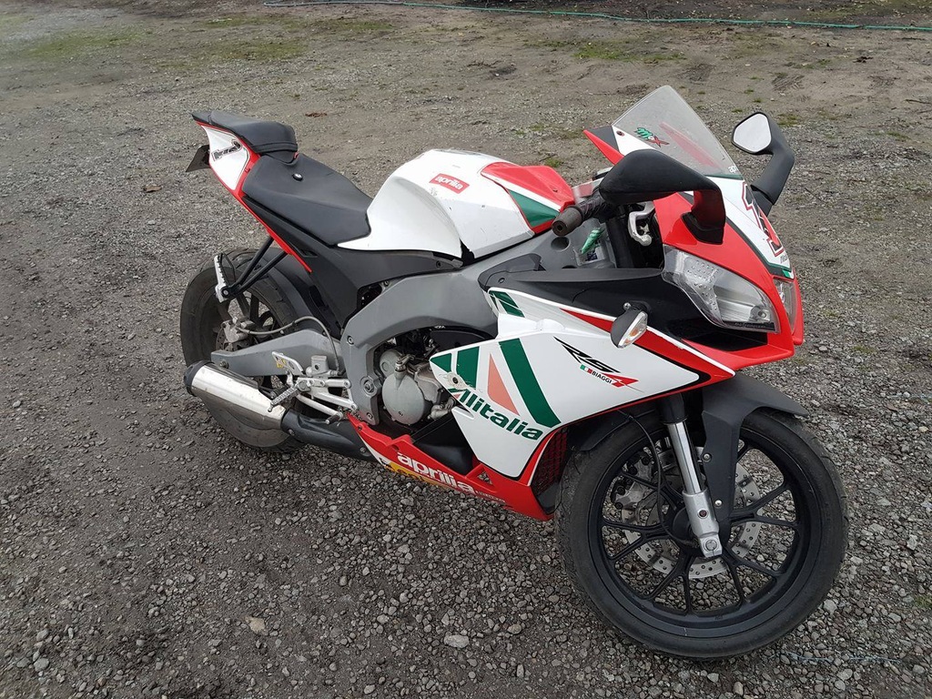 Aprilia RS4 50cc rok 2011 7037422484 oficjalne archiwum Allegro