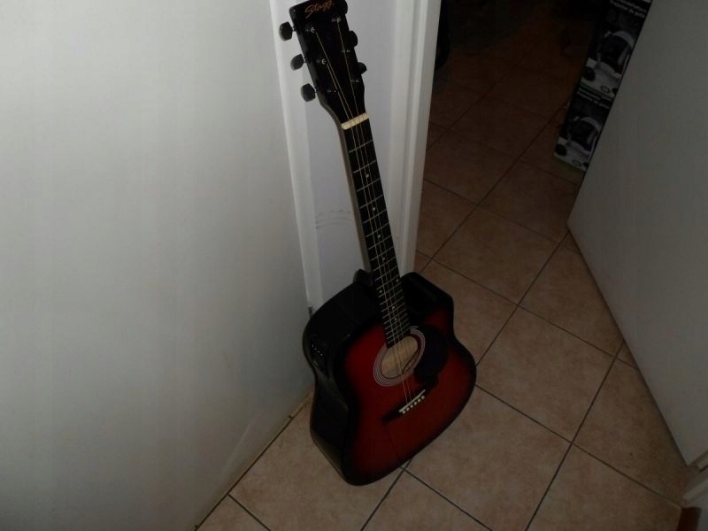GITARA KLASYCZNA STAGG SW 203 CE-VS+POKROWIEC