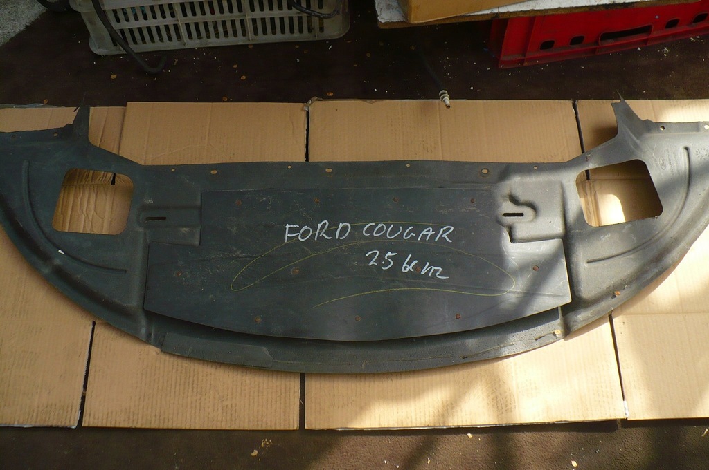 OSŁONA SILNIKA DOLNA FORD COUGAR 2.5 B