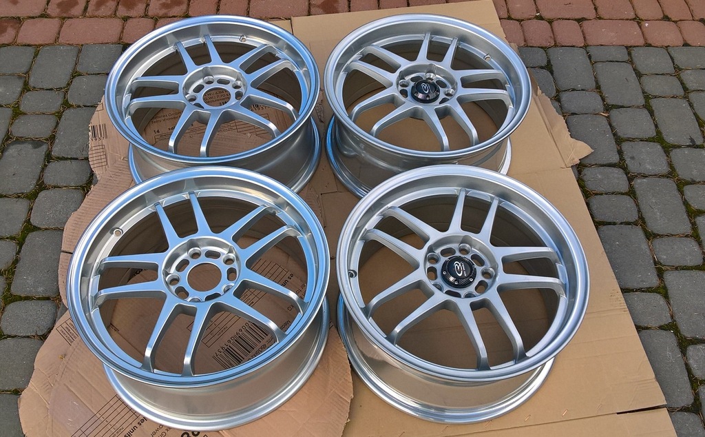 Felgi 17" Rota SUBZERO 5x114,3 JDM Japan