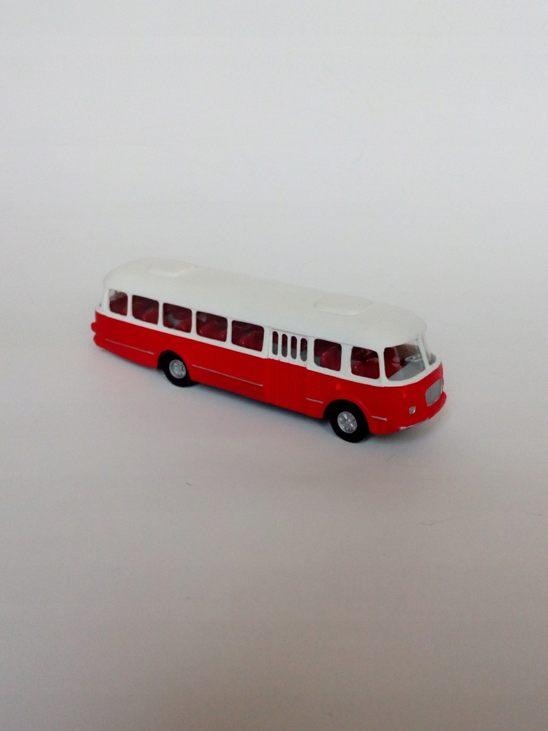 Autobus Skoda Jelcz ogórek do H0