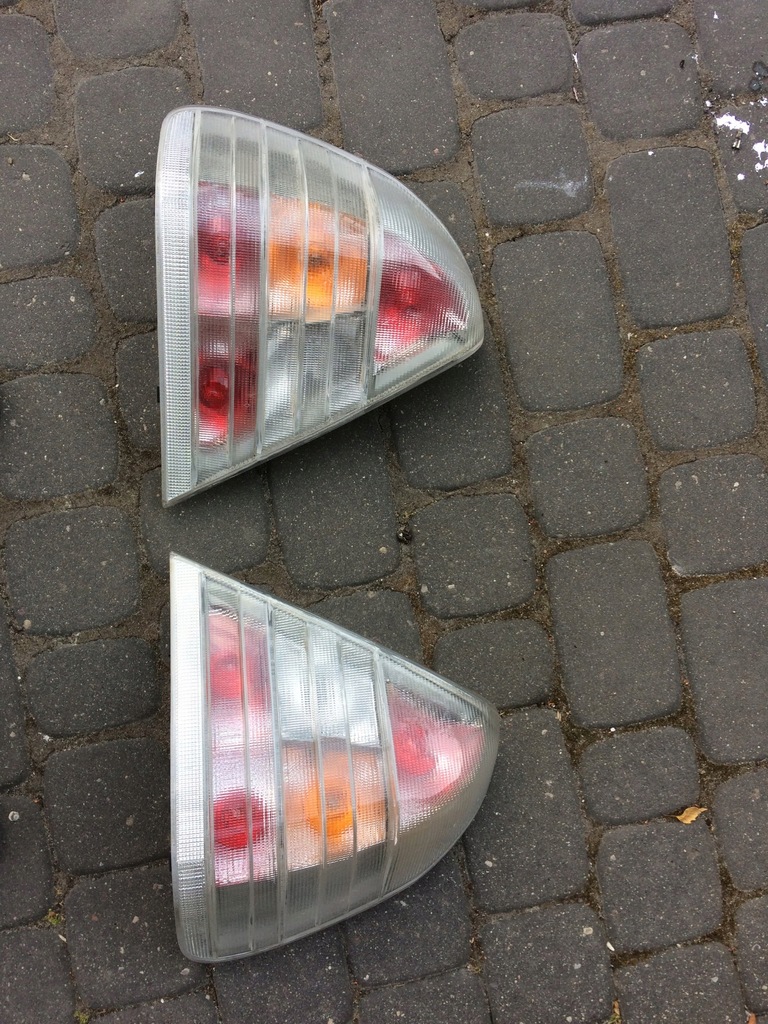 LAMPA LAMPY TYŁ MERCEDES W202 C-KLASA BIAŁE AMG