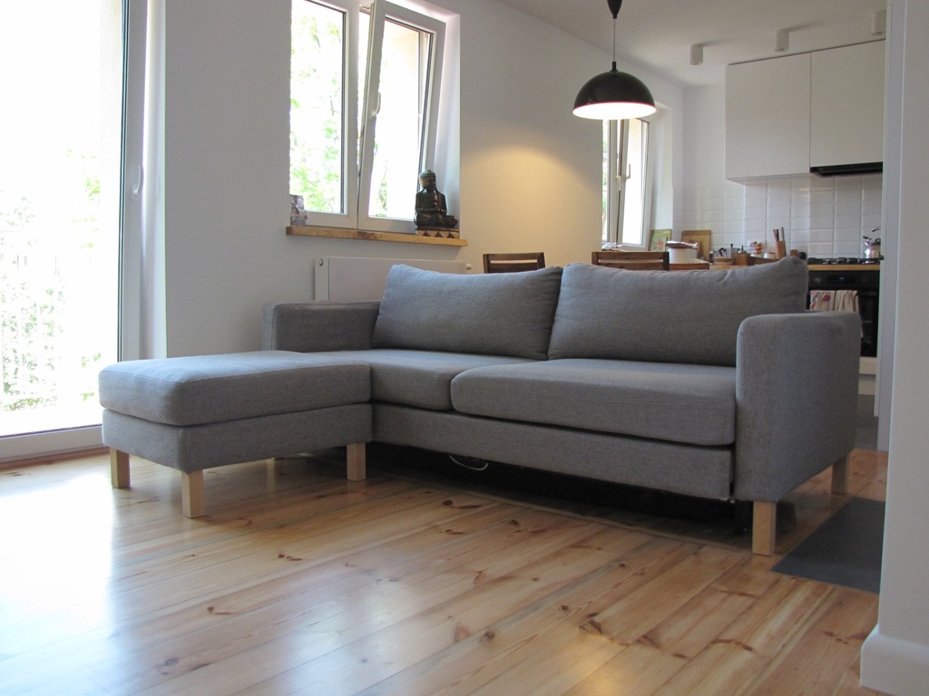 Ikea Karlstad Sofa 3-osobowa rozkładana i pufa