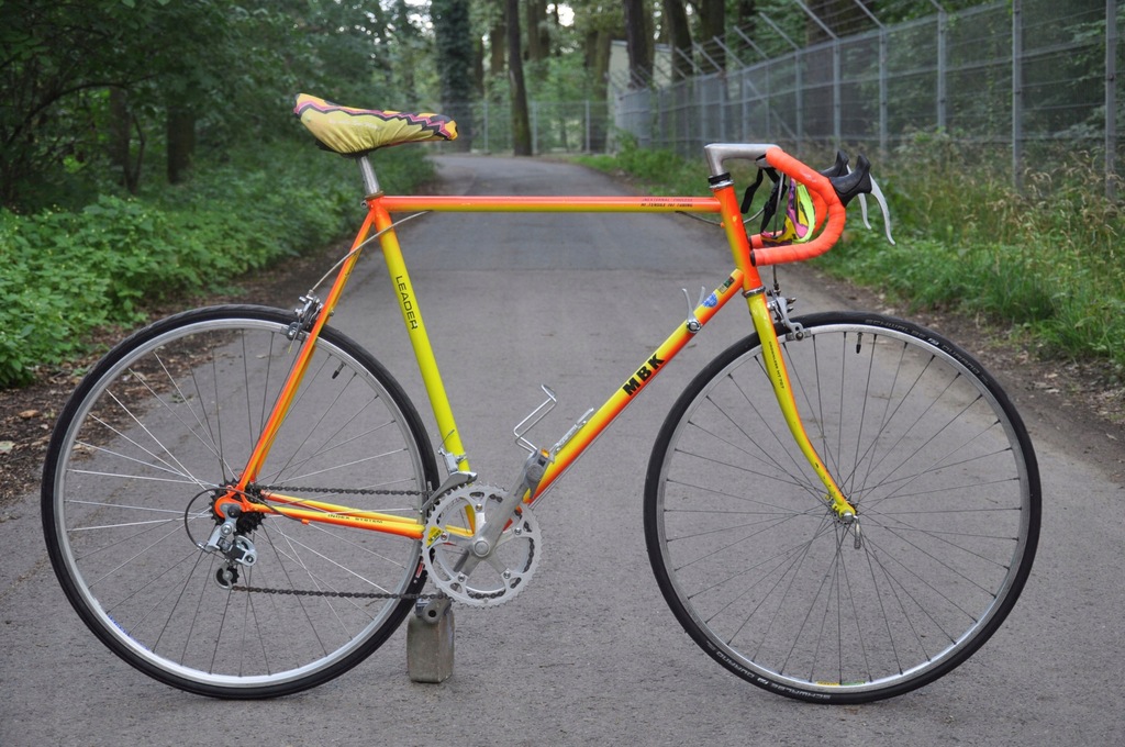 Szosa MBK LEADER 2x6 SACHS koła 28 rama 61 cm