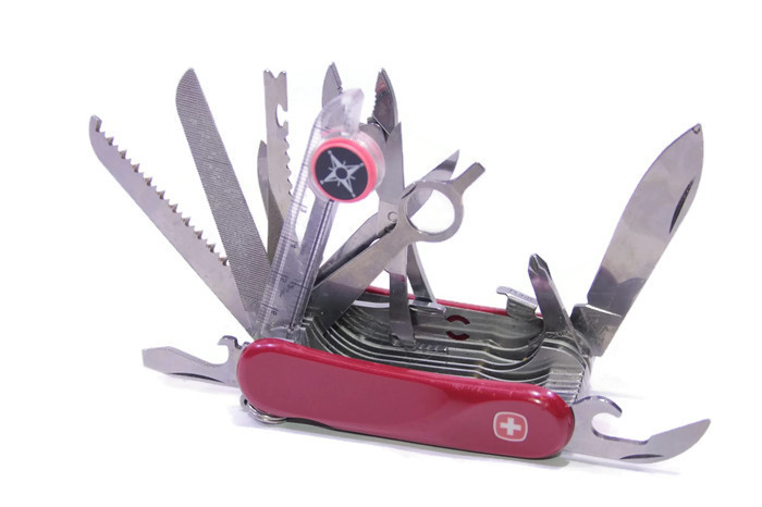 POTĘŻNY SCYZORYK WENGER EVO S54 17 ELEMENTÓW KOZAK