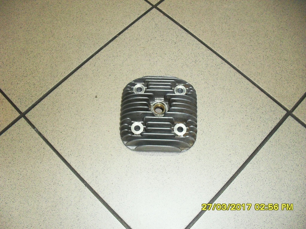 głowica cylindra MF 70 MF70 MF-70