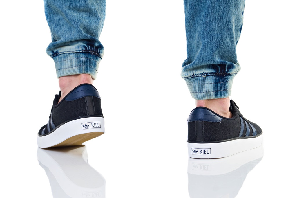 adidas superstar white man