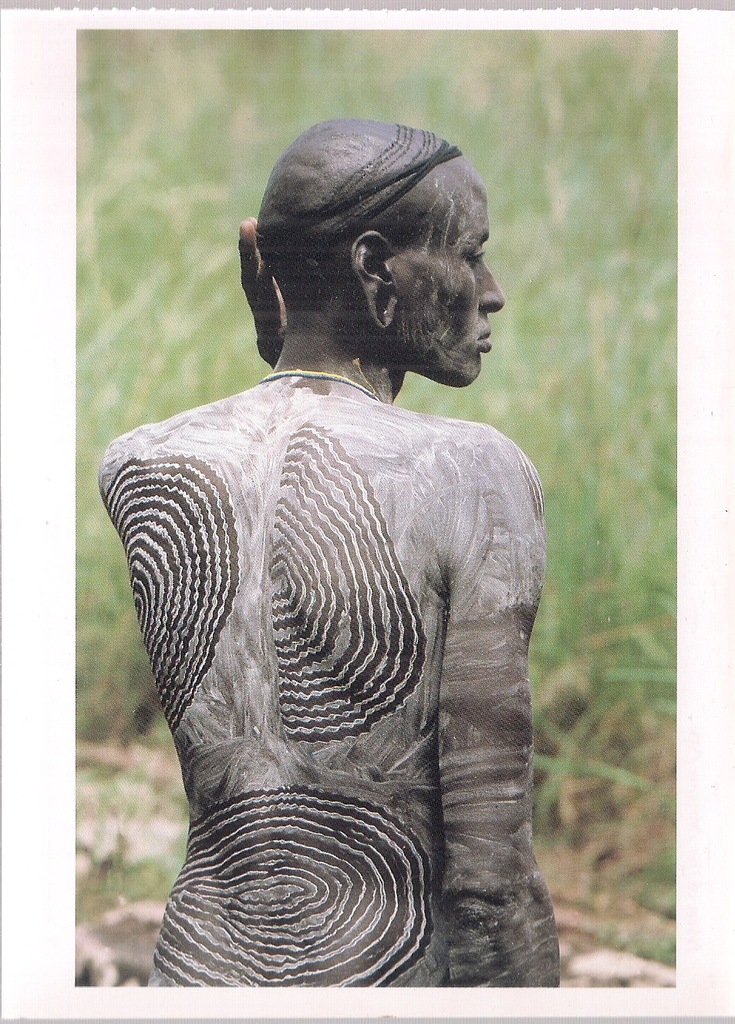 pocztówka MĘŻCZYZNA SURMA folk ETIOPIA