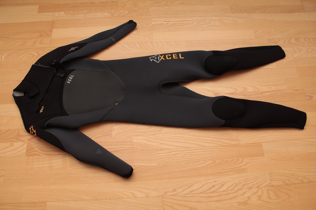 pianka XCEL Revolt X-Zip 2 5/4 mm 2015/16