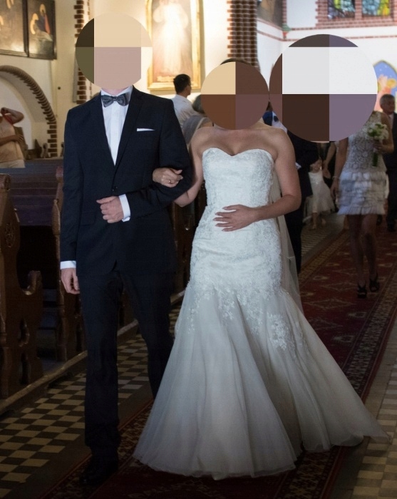 Suknia ślubna typu rybka z podpinanym trenem