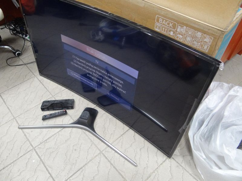 SAMSUNG UE55KU6100 OKAZJA JAK NOWY