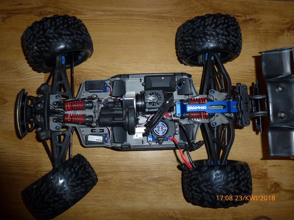 Traxxas E Revo 1 8 4wd Tsm Osprzet Duzo Czesci 7348931672 Oficjalne Archiwum Allegro