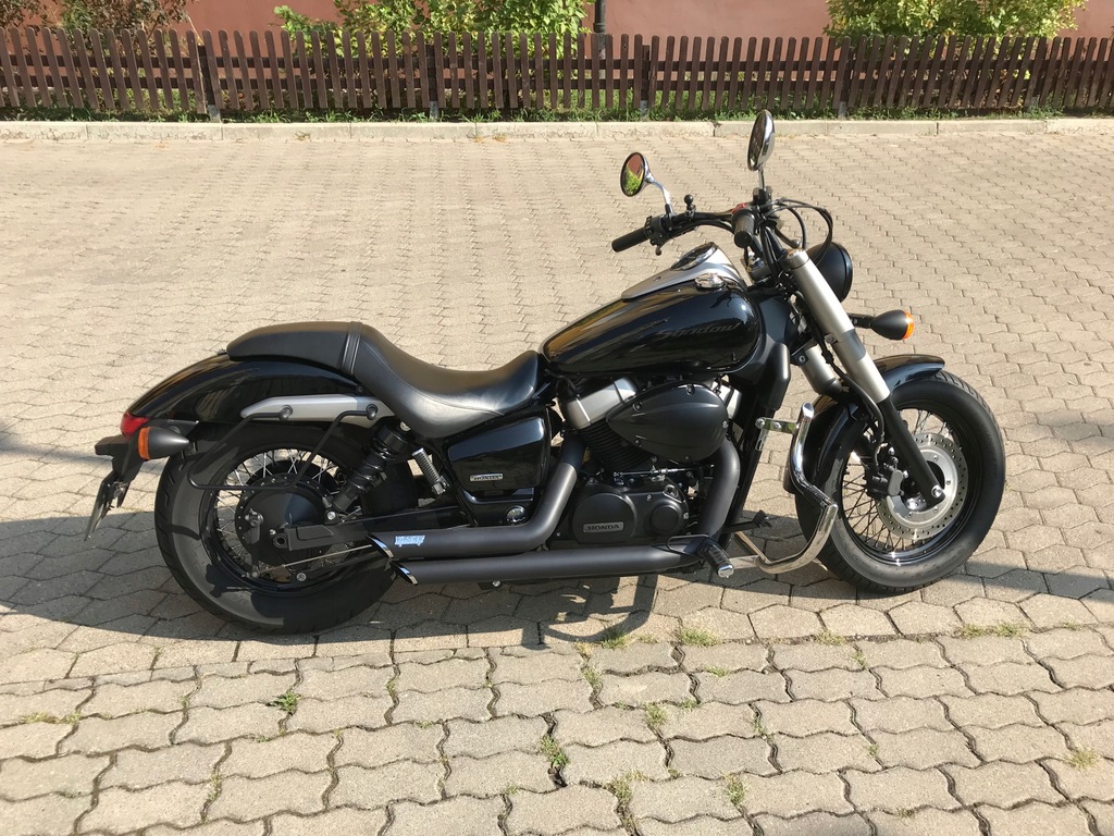 Honda vt 750 c2b deals shadow black spirit