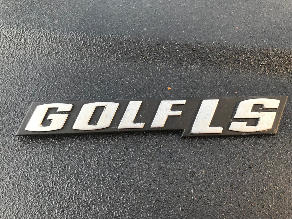 Emblemat znaczek VW GOLF LS  Mk1, Oryginał