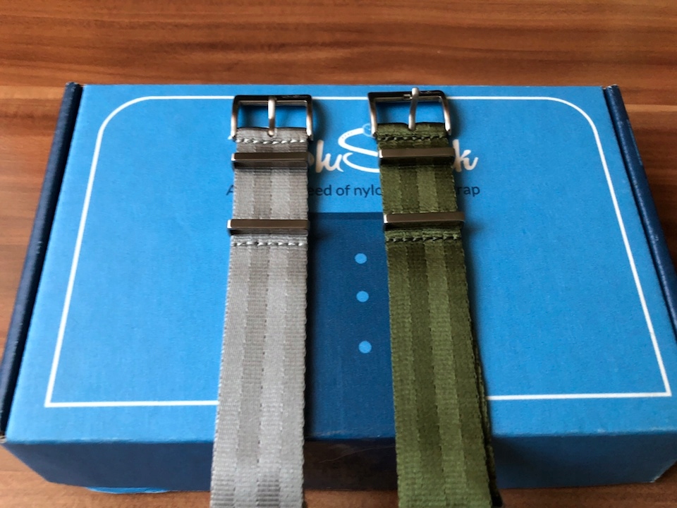Pasek Nato BluShark Alpha Shark Slim 22mm - SILVER