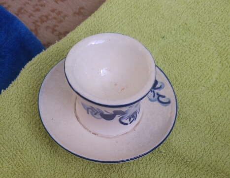 Kieliszek podstawka na jajko niebieska porcelana
