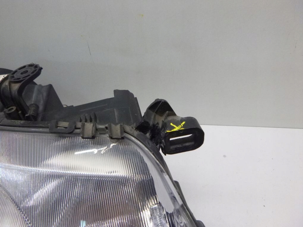 HONDA CIVIC VIII UFO 06- EU lampa prawa przednia