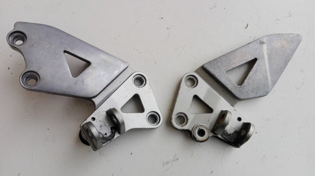 Set kierowcy lewy prawy mocowanie Kawasaki ZZR 600