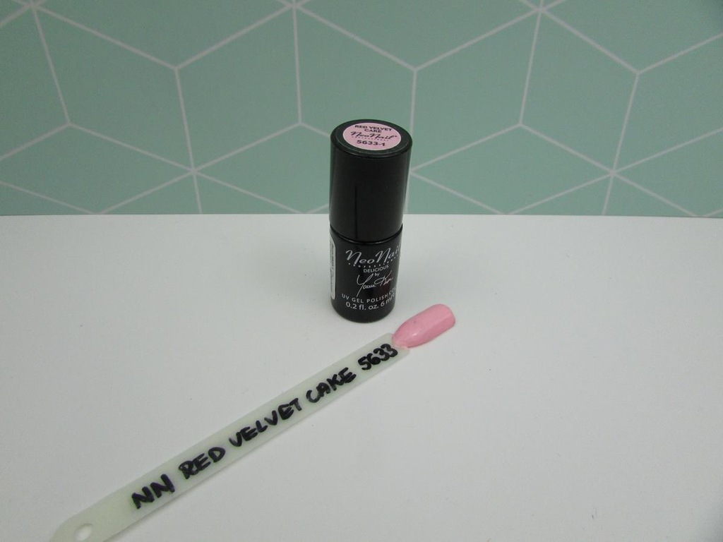 Lakier NeoNail Red Velvet Cake 5633
