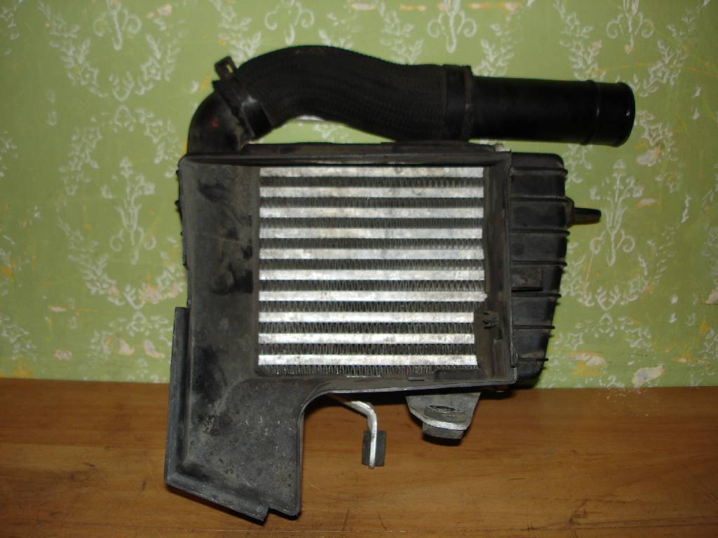 INTERCOOLER HYUNDAI GETZ Z LUFTANSAUGKANAL