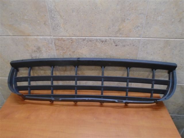grid of a bumper VW CRAFTER