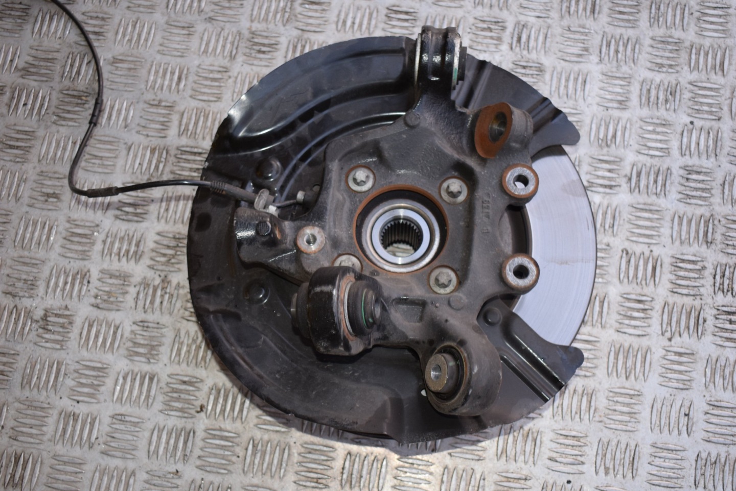 swing left rear part rear BMW X3 F25 LIFT