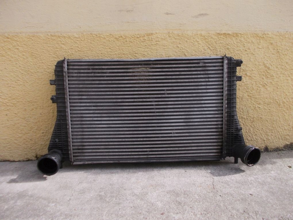 AUDI A3 GOLF 5 TOURAN LEON 1K0 intercooler