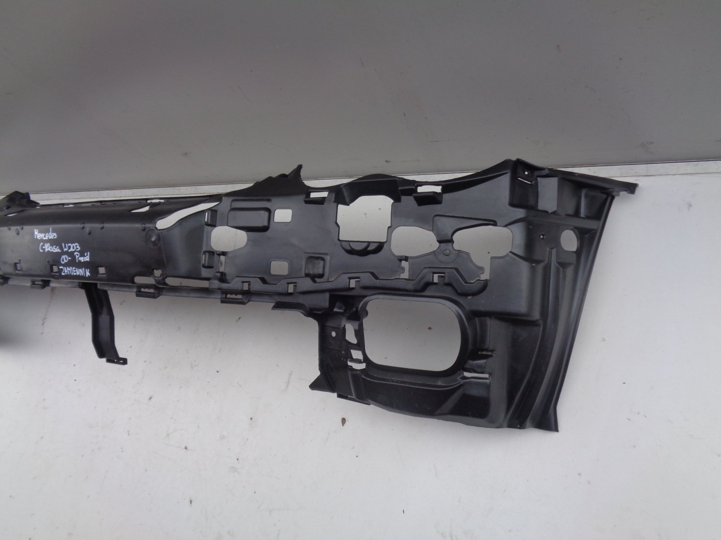 ABSORBER Paraurti Anteriore MERCEDES C-KLASA W203