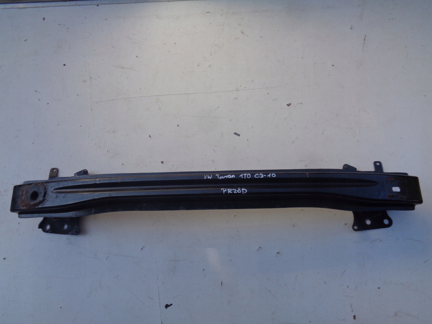 pillar bumper support VW TOURAN 1T0 03-10