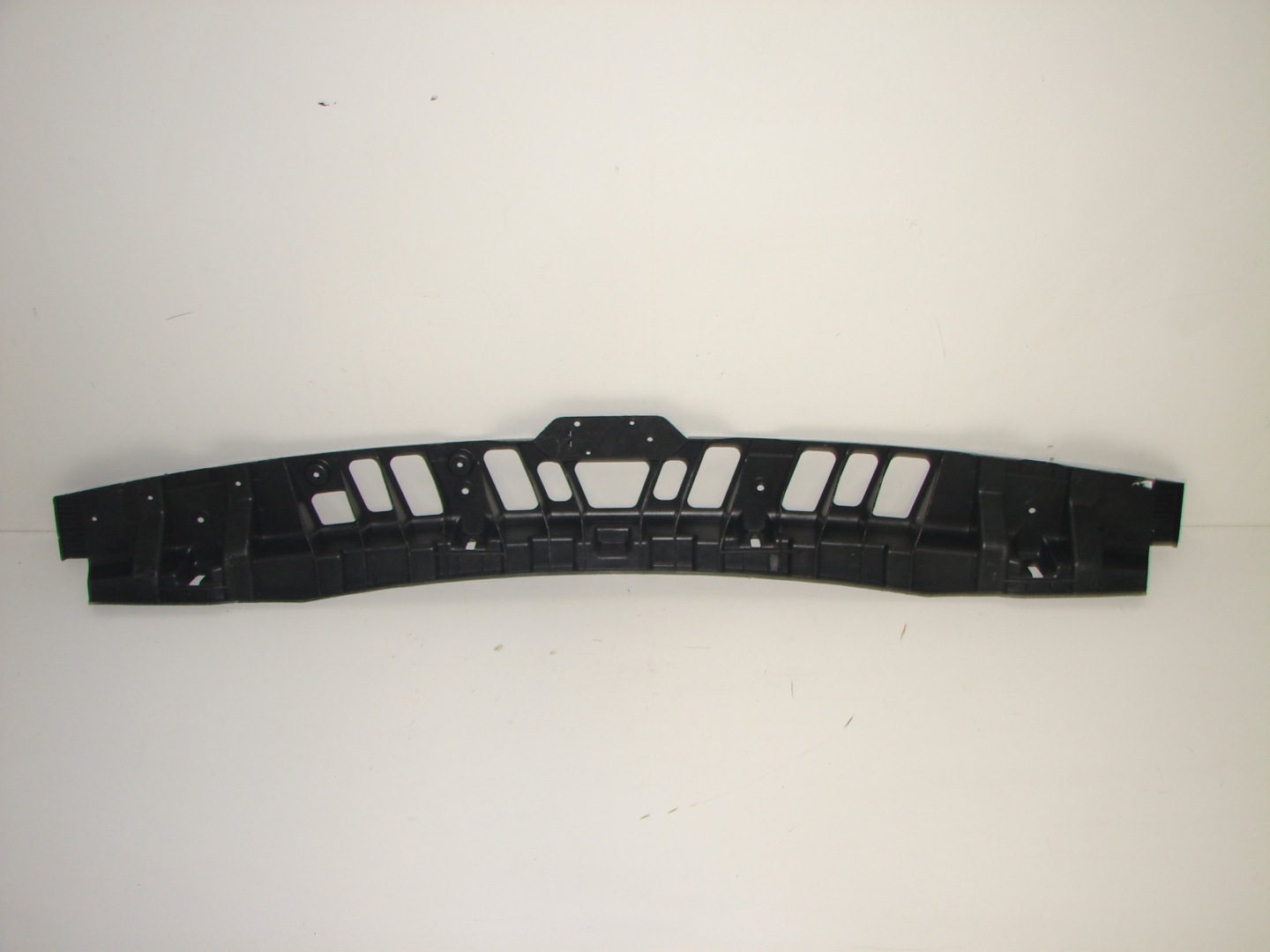 Support Support plaque Pare choc Arrière RANGE ROVER SPORT 06