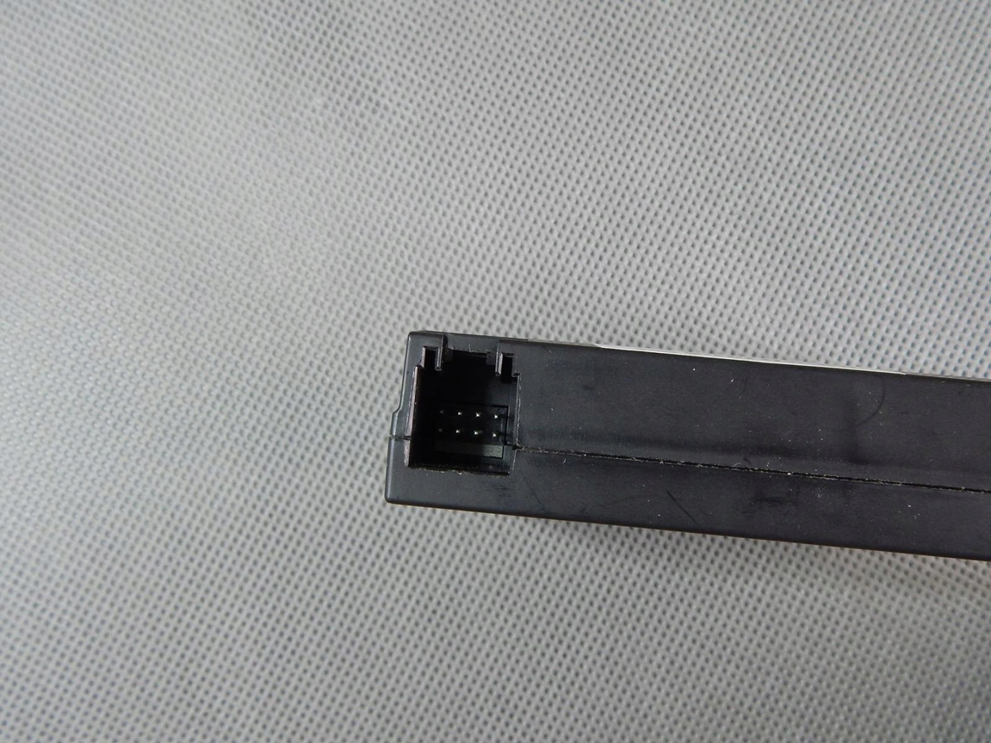 AUDI S5 F5 PORT AUX USB CHARGE 8W0035726