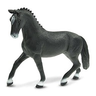 Schleich Kone Kôň Koník Figúrka kobyla plemena Hanoverian 72135